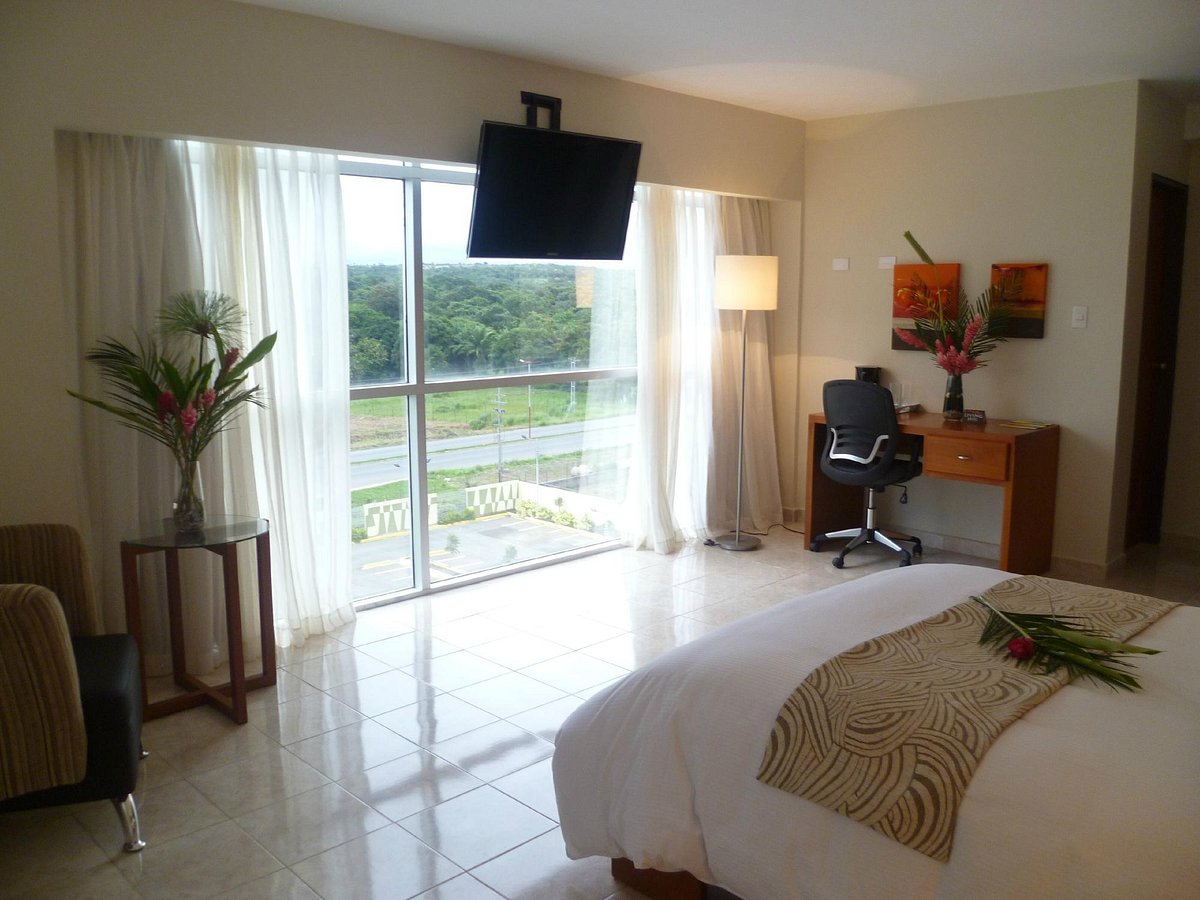Living Hotel Barinas